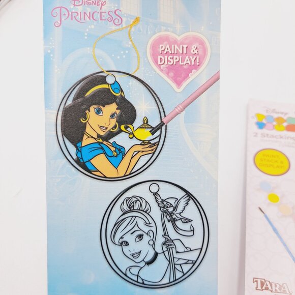 Disney Princess & Stacking Tsum Tsum Kids Art & Craft Paint Your Own Suncatchers - Picture 8 of 8